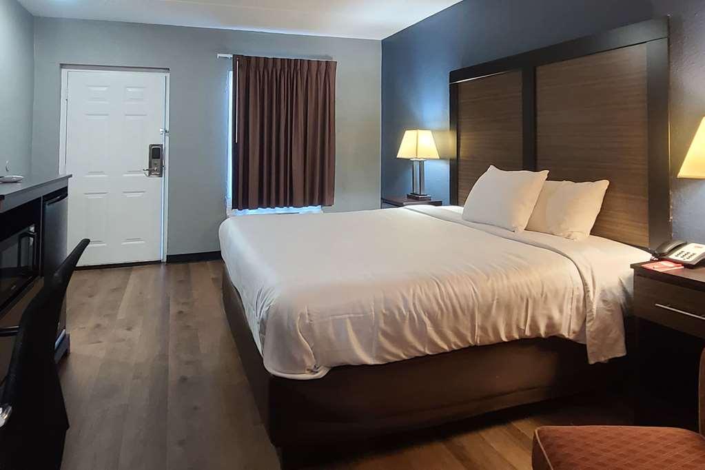 Econo Lodge Forest City Chambre photo
